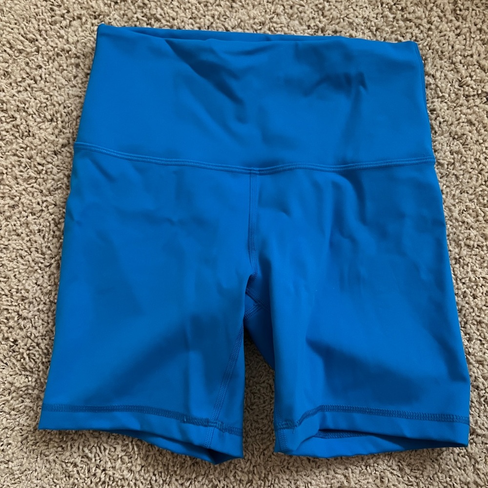 Lululemon Wunder Train Shorts